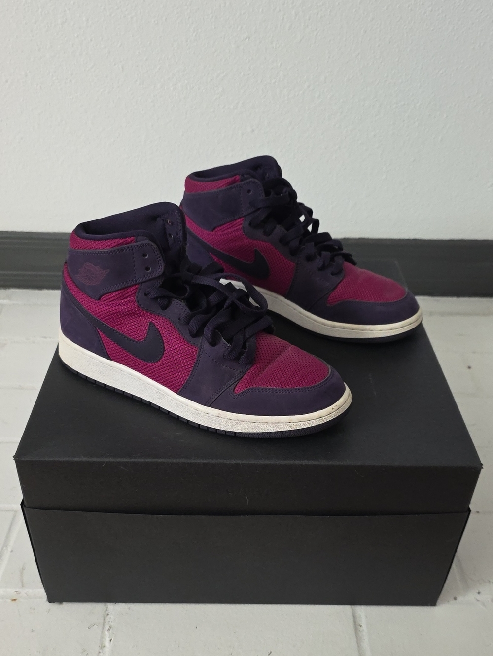 Air Jordan 1 Retro Mesh Suede High Top Purple/Magenta. 7Y. Never Worn.